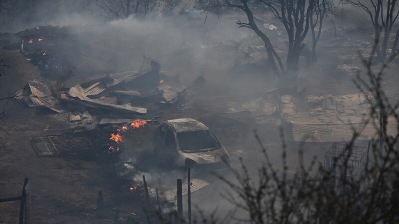 Во Чиле повеќе од 50 луѓе загинаа во шумски пожари