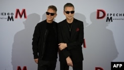 Мартин Гор и Дейв Геън от Depeche Mode преди пресконференция в Берлин, 4 октомври, 2022 г.