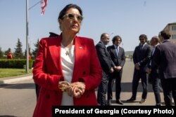 30 აპრილი. ვაზიანი. საქართველოს თავდაცვის ძალების 33-ე წლისთავთან დაკავშირებული საზეიმო ღონისძიება. საქართველოს პრეზიდენტი სალომე ზურაბიშვილი.