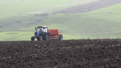 «Շուկայական» արժեք՝ թղթի վրա, «կոպեկներ»՝ իրականում. ինչպե՞ս են համայնքները շրջանցում հողերի օտարման նոր կարգը