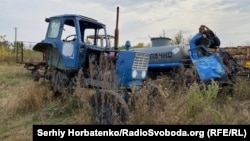 Трактор, виведений з ладу російськими військовими