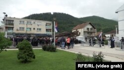 Počelo okupljanje i u Zubinom Potoku