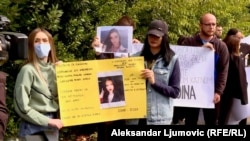Jedan od transparenata sa protesta u Podgorici zbog ubistva Šejle Bakije, Podgorica, oktobar 2021.