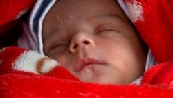 Tek rođena beba u egzodusu etničkih Armenaca iz Nagorno-Karabaha