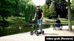 Zahvaljujući tehnologiji, paraplegičar ponovo na nogama
