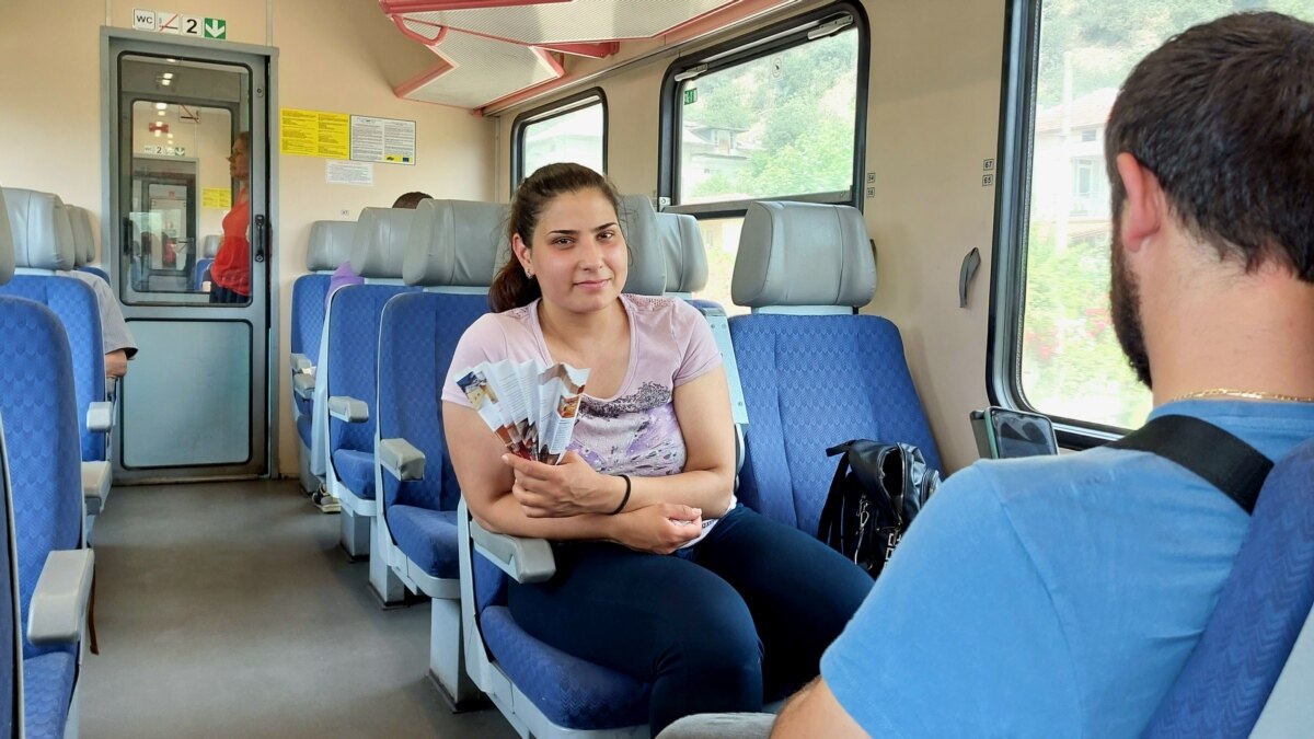 Пътували ли сте скоро с влак в България? А през