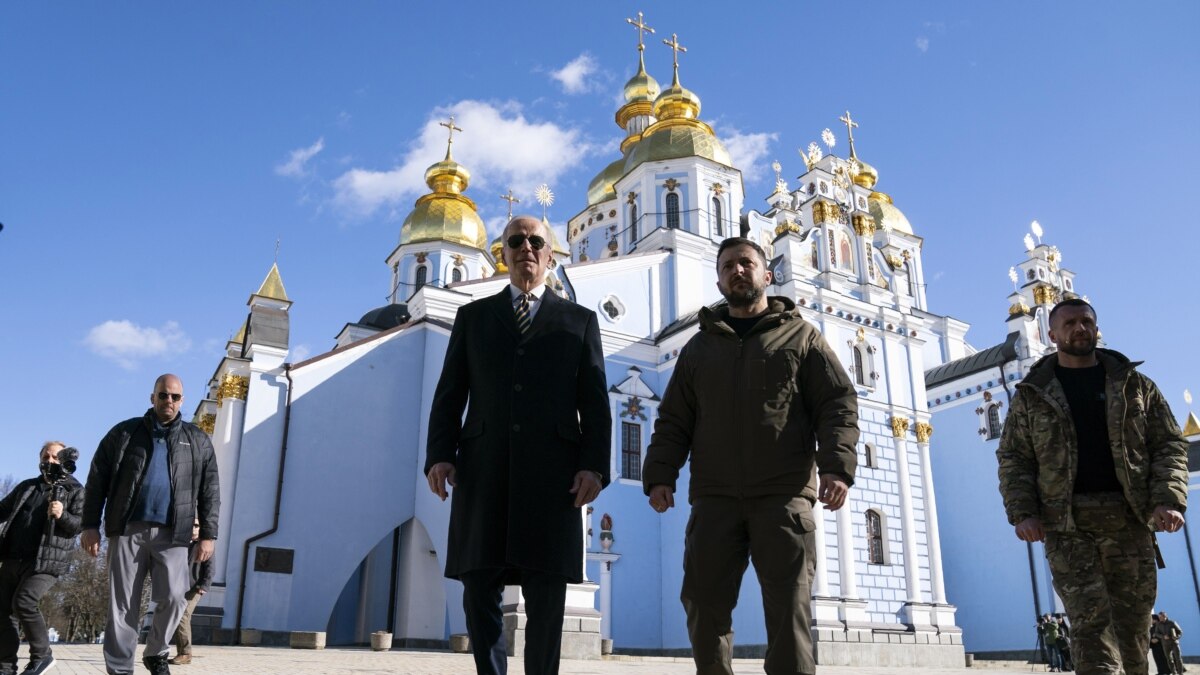 Митрополит Епіфаній побажав Байдену і народу Америки Божого благословення