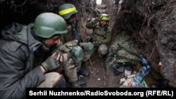 Ілюстраційне фото: оборонці України на позиціях поблизу Бахмуту. Травень 2023 року 