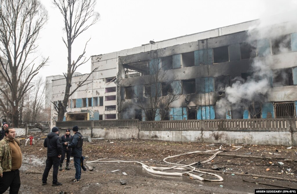 Un ospedale ostetrico è stato preso di mira nella città di Dnipro, nella regione di Dnipropetrovsk, nel sud-est dell'Ucraina.