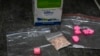 Pastile de ecstasy și pudră de MDMA