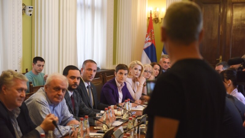 Vlast i opozicija u Srbiji imali sastanak s predstavnicima javnih servisa