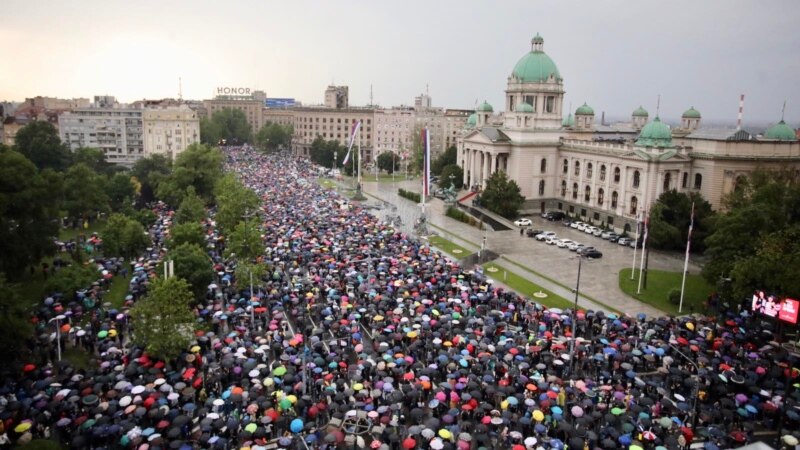 Desetine hiljada građana na ulicama Beograda protiv nasilja 