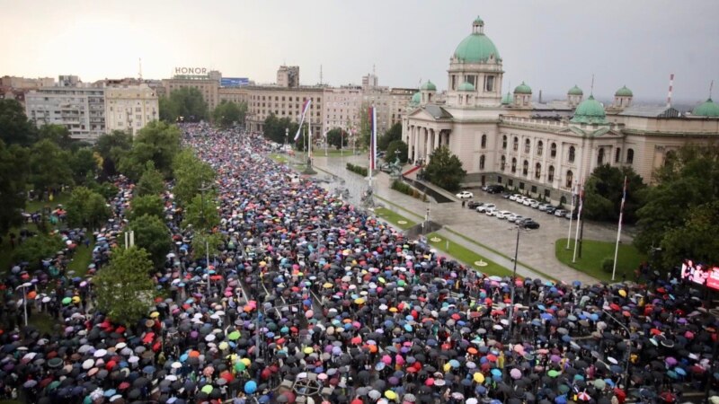 Tens Of Thousands Take To The Streets Of Belgrade To Protest Mass Shootings, Government Response