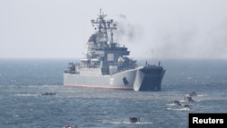 Російський військовий корабель у Балтійському морі, фото ілюстративне