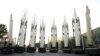 نمایش شماری از موشک‌های بالیستیک ایران در یک مراسم صبحگاه مشترک نیروهای نظامی در تهران در اوائل شهریور امسال