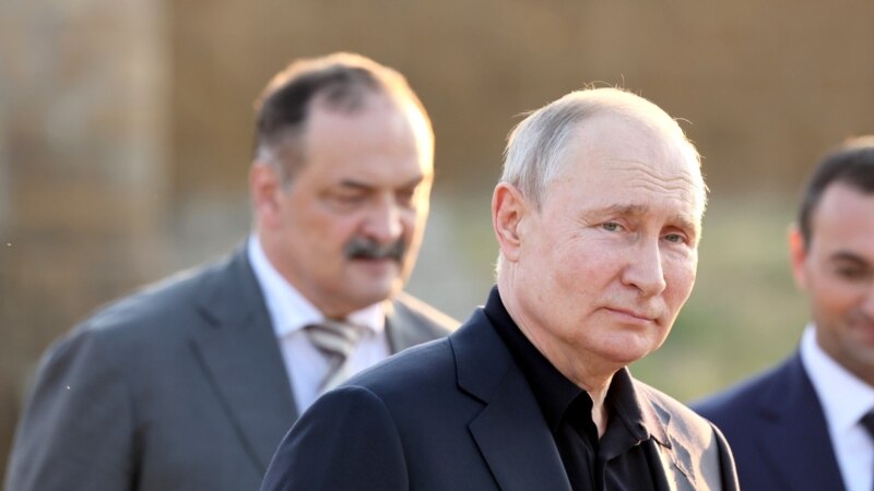 Пастухов: агар Путин дар қудрат монад, Русия аз байн меравад