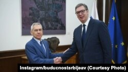 Predsednik Srbije Aleksandar Vučić i ambasador Rusije Aleksandar Bocan-Harčenko. (fotografija iz arhive)