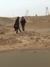 Казакстан: Кенч үстүндөгү кедей айыл 