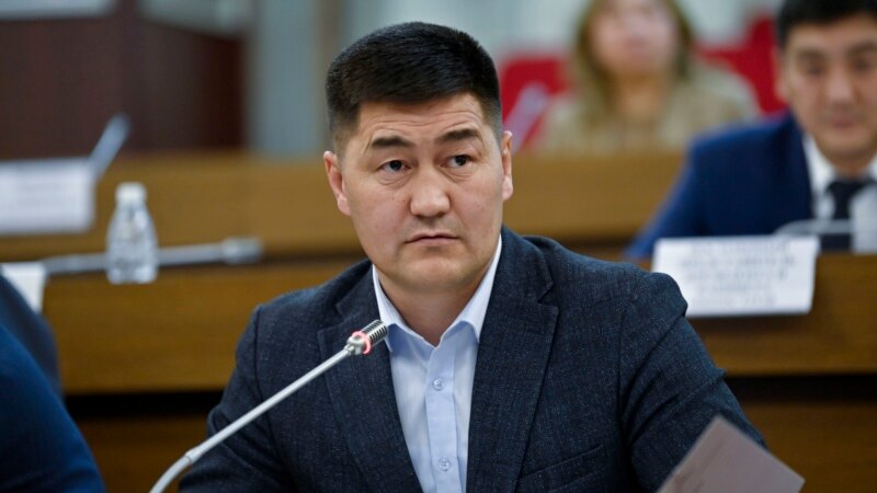 Бишкектин административдик соту Атазовдун мандатын жокко чыгарды