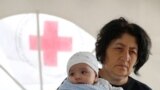 Вірменські біженці виїжджають із Нагірного Карабаху. Затор на дорозі, що веде до кордону з Вірменією. 25 вересня 2023 року.<br />
<br />
Минулого тижня в результаті&nbsp;<a href="https://www.radiosvoboda.org/a/news-azerbaidzhan-aliev-karabakh/32601771.html" target="_blank">військової операції Азербайджану</a>&nbsp;етнічна вірменська влада сепаратистського Нагірного Карабаху, яка існувала понад 30 років, фактично капітулювала перед Баку