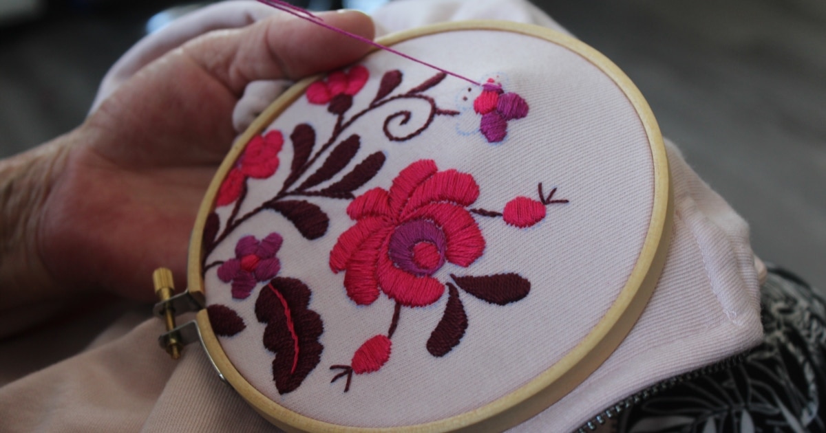 Mame Osmanthus Motif Embroidery Dress | ACUPUNCTUUR-KRUIDEN.NL