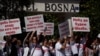 Public sector workers protest for higher pay in Banja Luka on September 29.