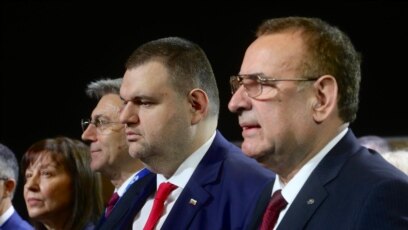 Съпредседателят на ДПС Джевдет Чакъров е поискал партията да бъде