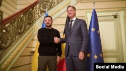 Президент Украины Владимир Зеленский и премьер-министр Бельгии Александр де Кроо