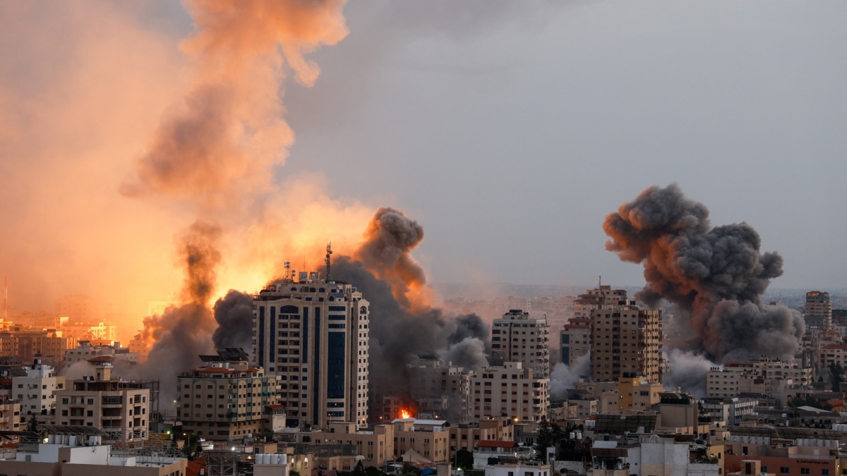 Палестинската ислямистка групировка Хамас предупреди, че ще екзекутира израелски цивилни