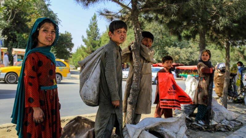 یونیسف: بیشتر از ۱۲ میلیون کودک در افغانستان به کمک های بشری نیاز دارند