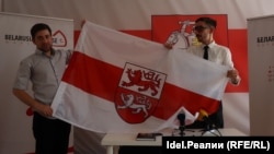 Vladislav Zhivitsa announces the creation of the movement for the independence of the Smolensk region at a press conference in Warsaw on August 13.