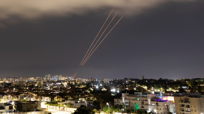 Iranul atacă Israelul, „marea majoritate” a sutelor de drone și rachete, interceptate