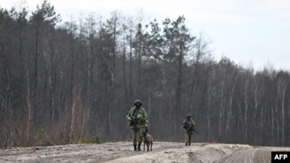 Poland Recruits Record Number Of Soldiers Following Russia's Invasion Of  Ukraine