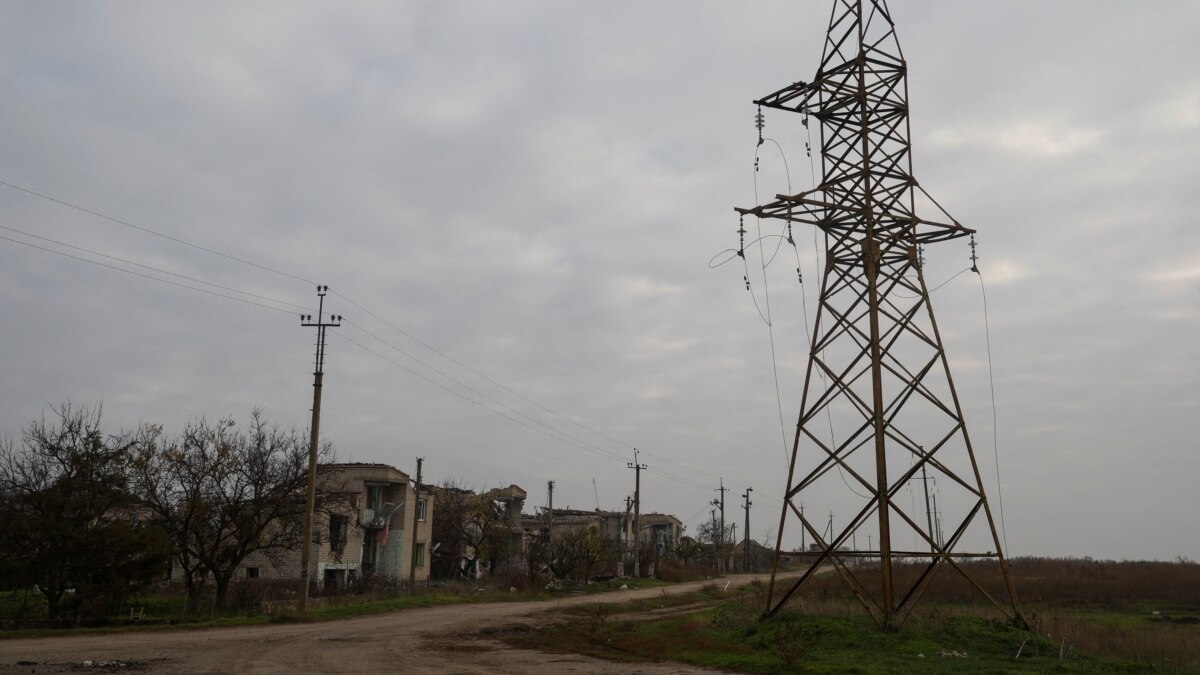 The authorities of the Kherson region reported shelling and hitting houses