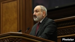 Armenia - Prime Minister Nikol Pashinian addresses the National Assembly, April 18, 2023.