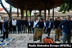 Pred Bajram-namaz u sarajevskoj Begovoj džamiji.