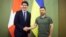 Ukrainian President Volodymyr Zelenskiy (right) and Canadian Prime Minister Justin Trudeau in Kyiv on June 10