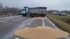 Польща: справу про розсипане українське зерно на кордоні поліція передала прокуратурі
