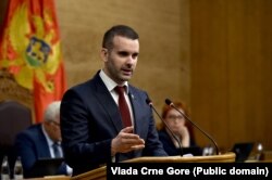 Premijer Milojko Spajić na premijerskom satu