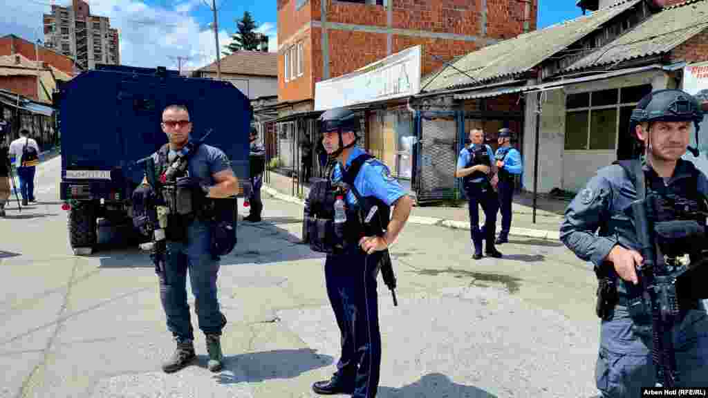 Putem objave na Fejsbuku, ministar Hadžiu je rekao da je &quot;nakon velikog zalaganja Policije Republike Kosovo, od vitalnog značaja da pravosudne institucije budu na vrhu svojih dužnosti i da preduzmu radnje u skladu sa svojim odgovornostima&quot;.