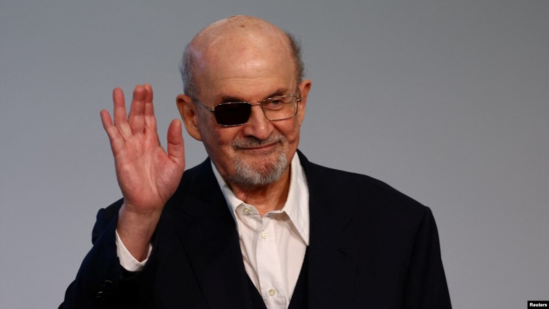 Salman Rushdie (file photo)