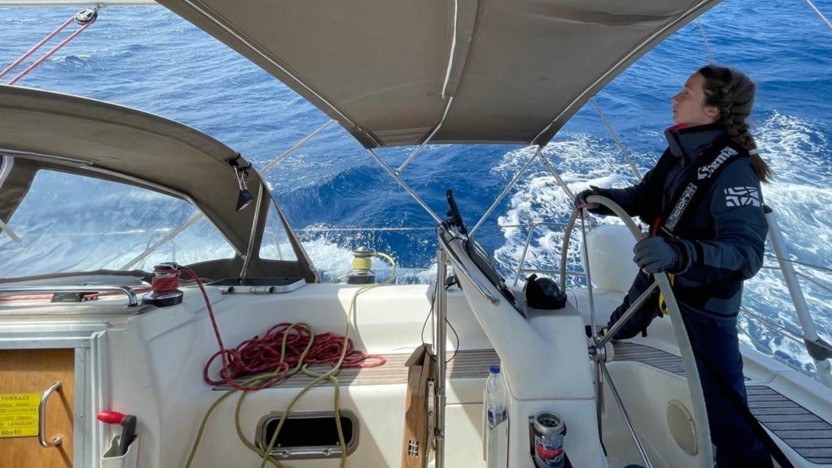 'Someday The Darkness Will Pass': Russian Couple Flees Putin's War Machine For Life At Sea - Vimarsana News