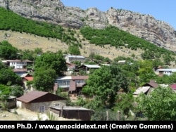 An image of Dasalti/Karintak taken by Canadian professor and photographer Adam Jones, who says he walked through the village in June 2015 while exploring the base of the Susa cliffs.