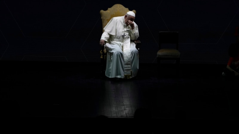 Papa pozvao vlade da se pozabave demografskom krizom