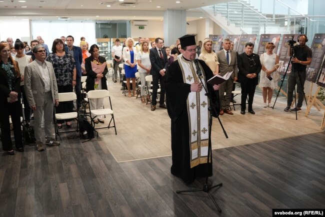 Il servizio è stato condotto in tre lingue - lituano, bielorusso e ucraino - dal sacerdote ortodosso Vitalyius Motskus.