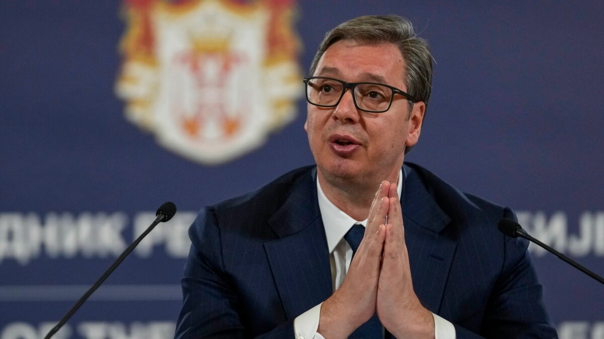 The president of Serbia was urgently hospitalized