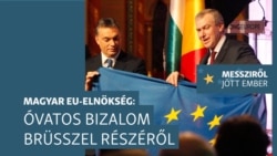 Az első magyar soros EU-elnökséget ünnepli Yves Leterme belga kormányfő és Orbán Viktor magyar miniszterelnök a Parlamentben, 2011. január 6-án.