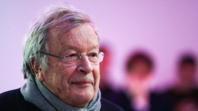 "Новое варварство" - роман Виктора Ерофеева о "русской вине". Беседа с писателем, представлявшим книгу в Праге. "Новое варварство" - роман Виктора Ерофеева о "русской вине". Беседа с писателем, представлявшим книгу в Праге.