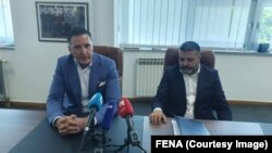 (lijevo) direktor Sarajevo-gasa Istočno Sarajevo, Nedeljko Elek i direktor Energoinvesta BiH, Mirza Ustamujić. 