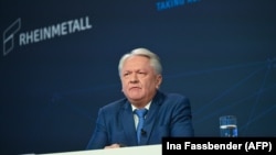 Видання The Atlantic 27 березня оприлюднило інтерв’ю з Паппергером, який висловив скепсис щодо інноваційності застосування дронів у війні